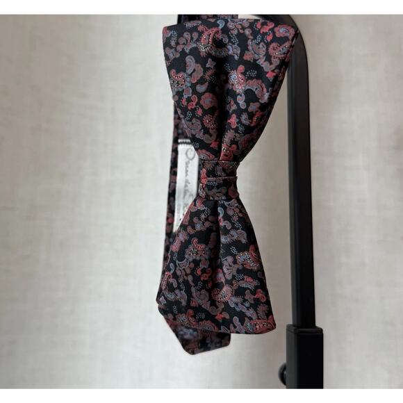 Oscar de la Renta Couture Silk Bow Tie | Vintage Paisley Made in USA - Picture 6 of 14